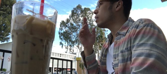 ロサンゼルスでタバコの吸えるカフェ